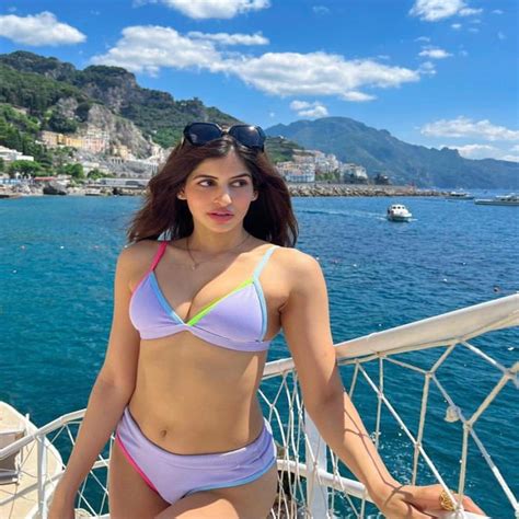 bikini pictures of sakshi malik enjoying her vacation in italy the live nagpur