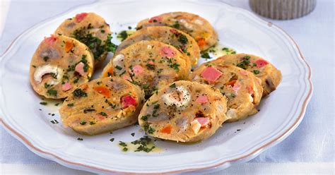 Castagne secche bollite nel latte. Ricetta Salame matto con castagne secche - Donnamoderna