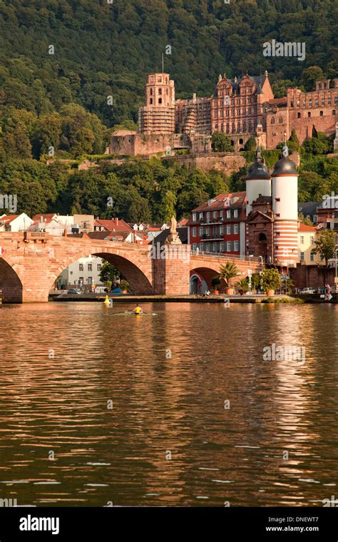 Das Heidelberger Schloss Die Alte Brücke Und Neckar Fluss In