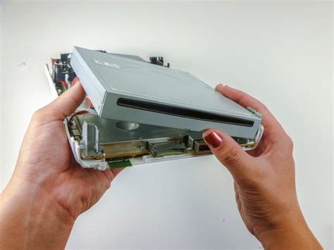 It was released on the 3rd of march 2017, and is a real hybrid console that you can use in the living room or take with you wherever! Nintendo Wii U DVD Drive Replacement - iFixit Repair Guide