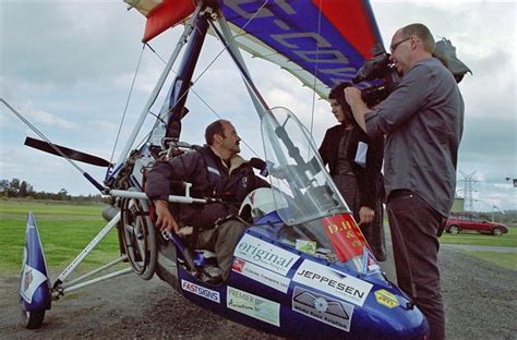 David Sykes David Flew His Microlight From England To Aust Flickr
