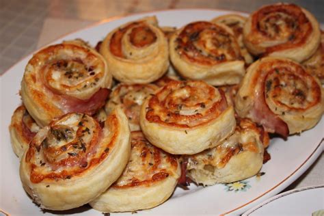 Simple Science: How to Make a Volcano with Kids