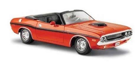 Maisto 124 Scale 1970 Dodge Challenger Rt Convertible Diecas Envío Gratis