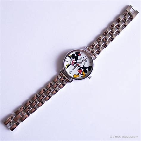 Vintage Mickey And Minnie Mouse Kissing Watch Girlfriend T Watch