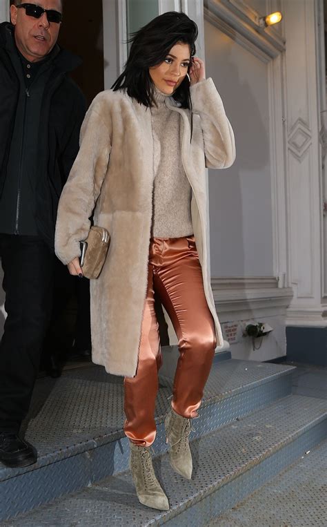 Kylie Jenner Fashion Out In New York City Ny 2102016 • Celebmafia