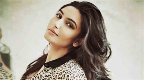 Kannada Actress Ragini Dwivedi Detained By Ccb In Bengaluru In