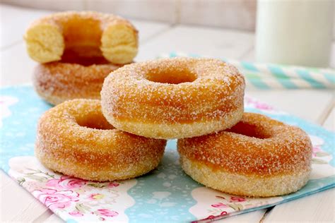 Donas Caseras Con Azúcar O Donuts Clásicos Recetas Fáciles Y Caseras