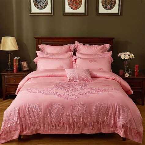 New Luxury Silk Cotton Wedding Bedding Set Embroidery Lace Duvet Cover Bed Sheet Pillowcases