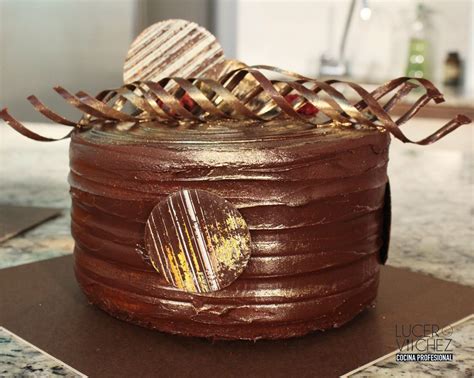 Torta De Chocolate Con Ganache De Chocolate Lucero Vilchez Cocina