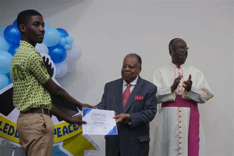 Bishop Herman College Wins Un Peace Logo Competition 3news