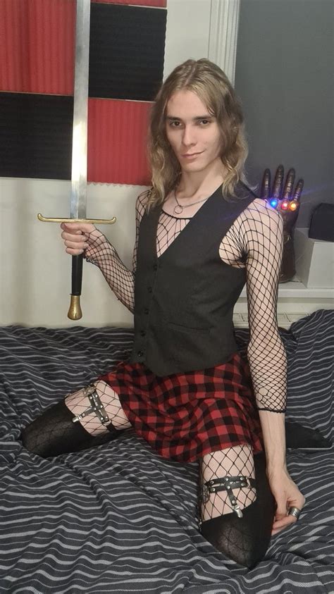 Femboy Blacksmithing On Twitter Anything Is A Dildo If You Re Brave Enough