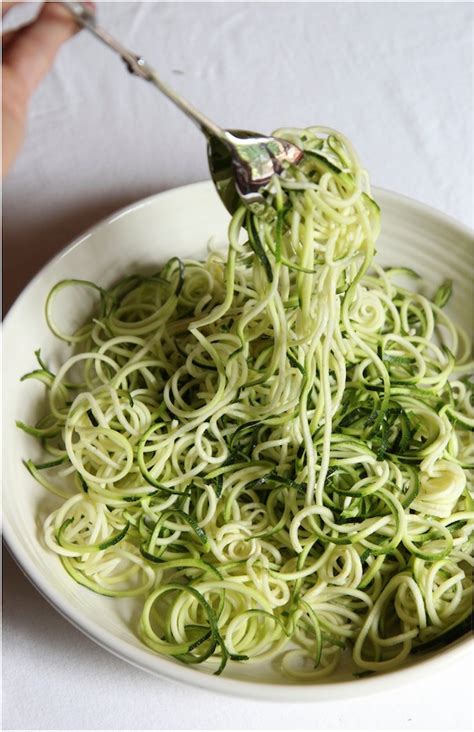 The Italian Dish Posts Spiralized Zucchini Noodles With Basil Pesto
