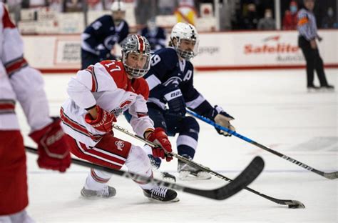 Mens Hockey No 12 Ohio State Ends Big Ten Journey With 2 1 Loss To