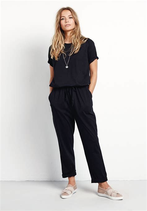 Casual Styling Made Easy This Lightweight Jumpsuit Is Our Week To