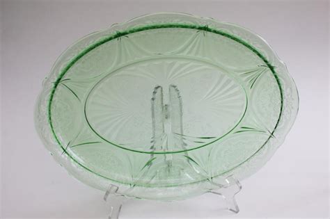 Vintage Uranium Green Depression Glass Platter Or Tray Hazel Atlas