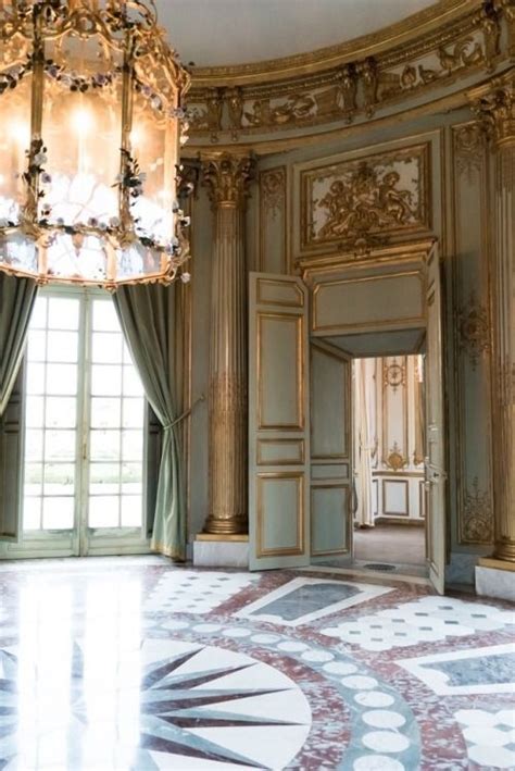 13 Of The Most Elaborate French Châteaux Ever Featured In Ad Artofit