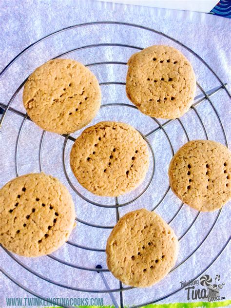 I gave this 4 stars just because i changed the recipe a little.the first time i made these they were super dense and not very sweet but still good.the second time i added nother egg, extra sugar. whole-wheat-oatmeal-eggless-cookies-whole-wheat-digestive ...