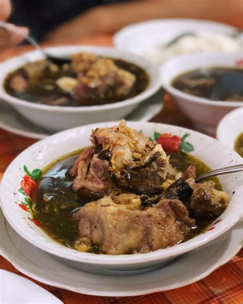 Jadi selain segar juga menyehatkan. Gambar Nasi Rawon ,Minum Es Campur - faltaobsesiva