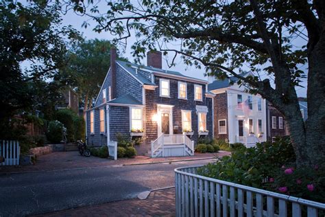 In A Nantucket House Seaside Memories Bought On Ebay The New York Times