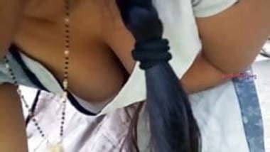 Desi Aunty Blouse Cleavage Desi Boobs Clevage Hot Sex Picture