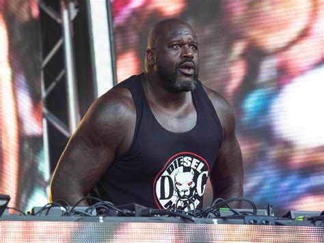 Shaquille rashaun o'neal ▪ twitter: Concert Review: DJ Diesel a.k.a. Shaquille O'Neal at ...
