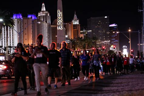 Thousands Walk On Strip To Remember Las Vegas Shooting Victims Las