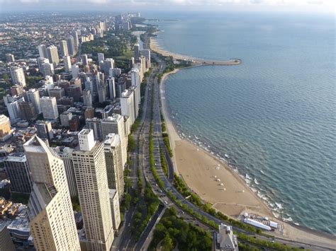 A Brief History Of Chicagos Lake Shore Drive