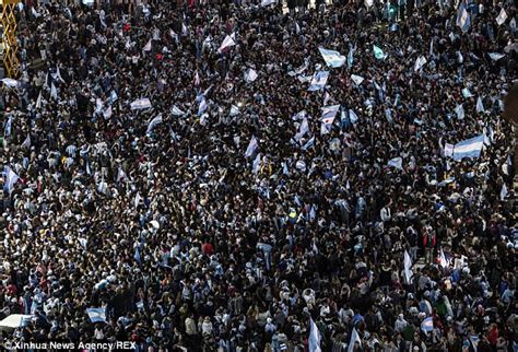 Buenos Aires Celebrates As Thousands Pack The Streets To Party Daily Mail Online