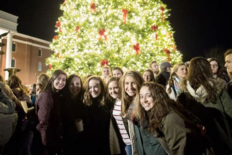 A Holly Jolly Campus Liberty Celebrates The Christmas Season Liberty