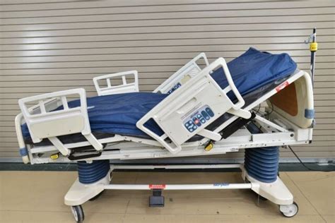 Used Stryker Secure Iisecure 3002 Critical Care Hospital Bed Wisoflex