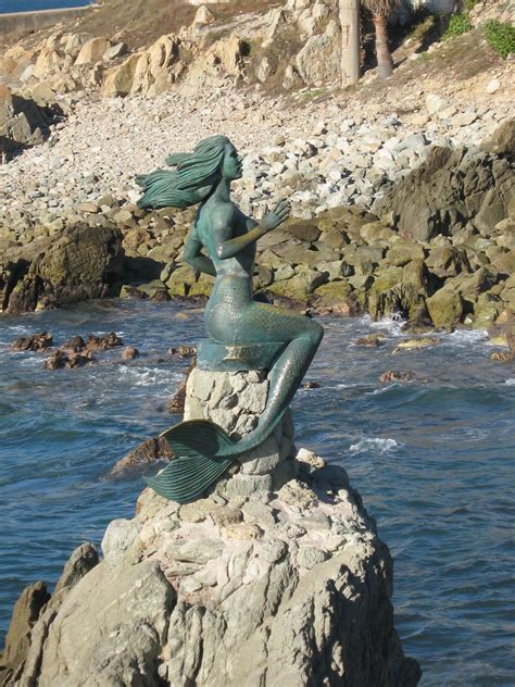 Daily Photos Frugal Travel Tips Blog Archive Mermaid Statue Mazatlan Mexico Mermaid