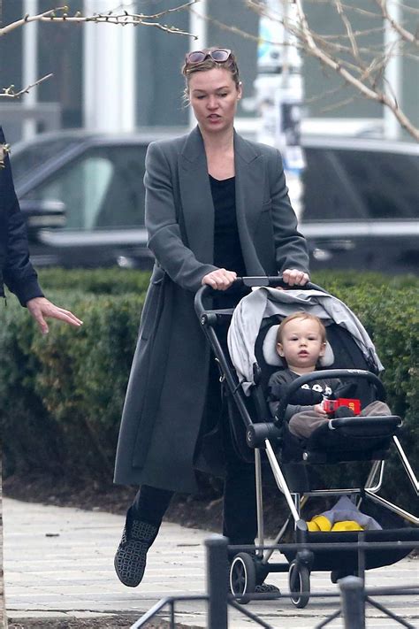 Julia Stiles Takes Her Son For A Stroll With A Friend In Brooklyn New