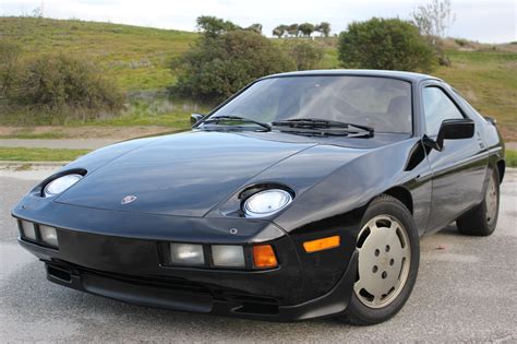 1983 Porsche 928s 5 Speed For Sale On Bat Auctions Sold For 19250