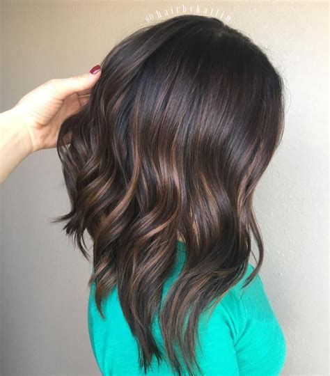 Chocolate Brown Lob With Subtle Highlights Hair Color Balayage Brunette Hair Color Hair