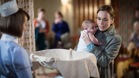 First Look ‘call The Midwife Christmas Special Photos Airing On Pbs