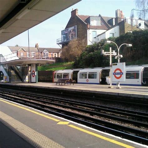 South Ealing London Underground Station Northfield South Ealing Rd