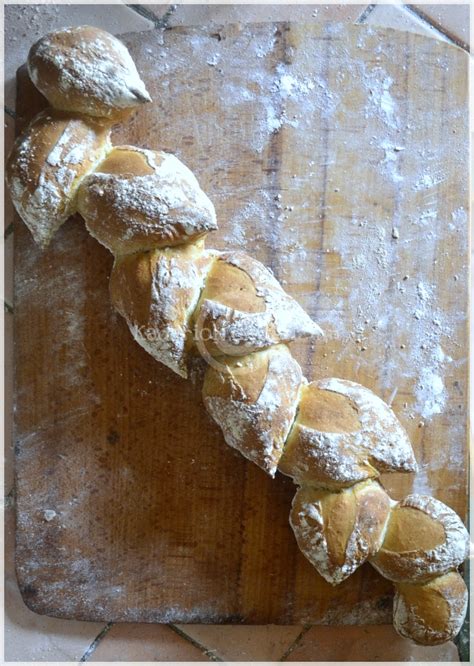 5 видео 152 просмотра обновлен 2 сент. Pain fait maison - Baguettes épis fait maison