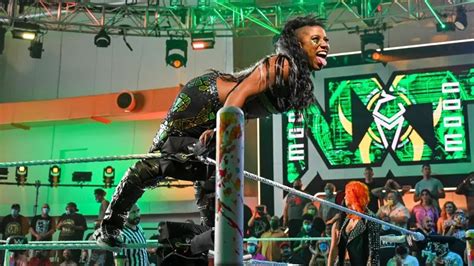 Ember Moon Reveals Wwe Asked Nxt Female Talent To Dress Sexy Following 20 Revamp Cultaholic