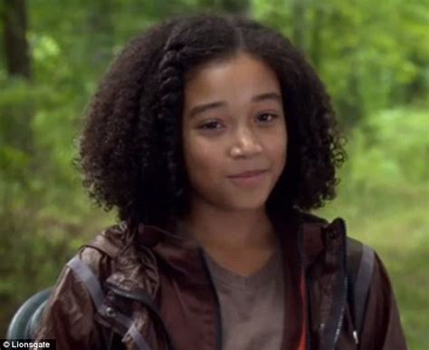 Hunger Games Amandla Stenberg Comes Out As Bisexual In A Snapchat Video Daily Mail Online