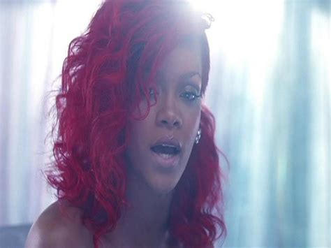 rihanna what s my name rihanna what s my name video preview loud loud deluxe edition