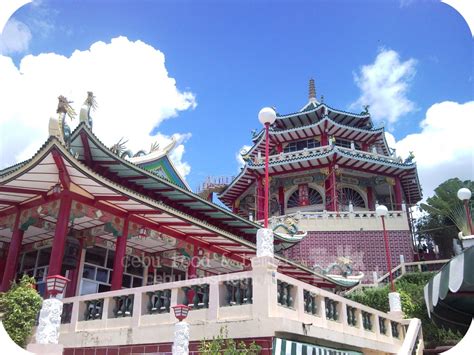 Taoist Temple In Cebu Photos Travex Travels Travel Explore Fun