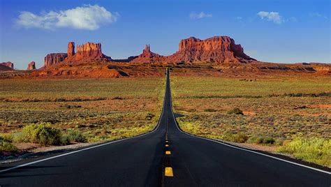 Monument Valley Road Photograph By Jonathan Ross Pixels