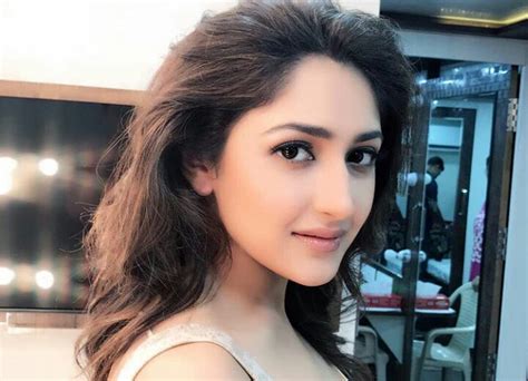 Sayesha Saigal Nude Hot Sex Pictures Pass