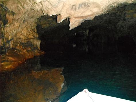 Boat Ride 250 Metres Underground Through Diros Caves Exploramum