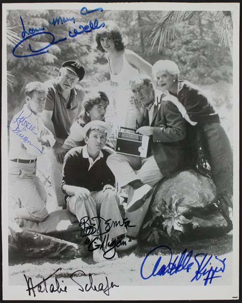 Lot Detail Gilligans Island Cast Signed 8 X 10 Photo With Hale