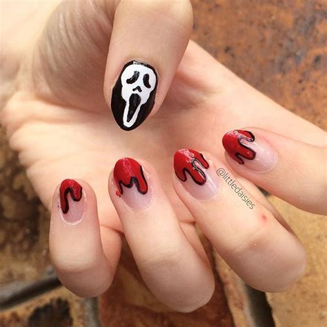 Whats Your Favourite Scary Movie 👻 Nails Nailart