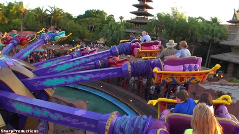 Magic Carpets Of Aladdin On Ride Disney Worlds Magic Kingdom Youtube