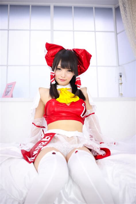 Raunchy Reimu Ero Cosplay By Mihono Sakaguchi Sankaku Complex