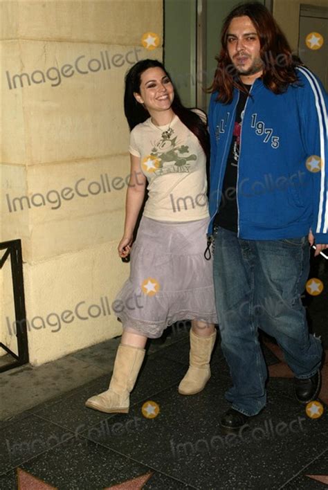 Photos And Pictures Amy Lee Of Evanescence With Boyfriend Shaun