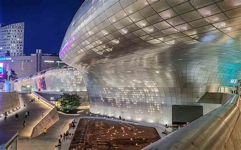 Dongdaemun Design Plaza Le Complexe Touristique De Séoul Projet Corée